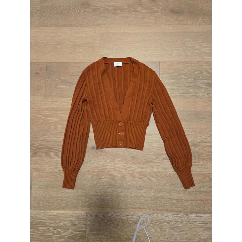 Aritzia Wilfred Plunge Button Up Sweater